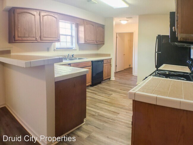 Foto del edificio - 3 br, 2 bath House - 2450 Bear Creek Road