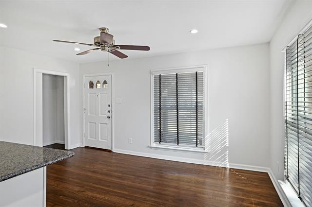 Foto del edificio - 6222 Kenwood Ave