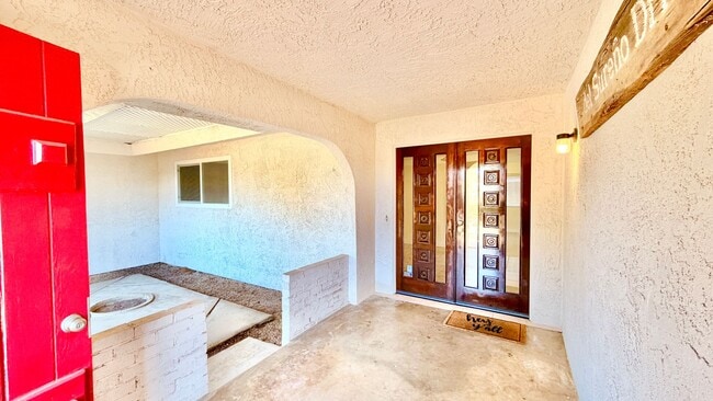 Foto del edificio - Wonderful Single-Story Home with Remodeled...