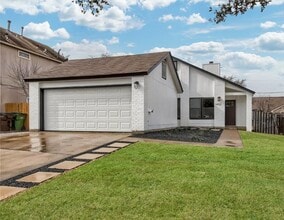 Building Photo - 1402 Hollow Tree Blvd