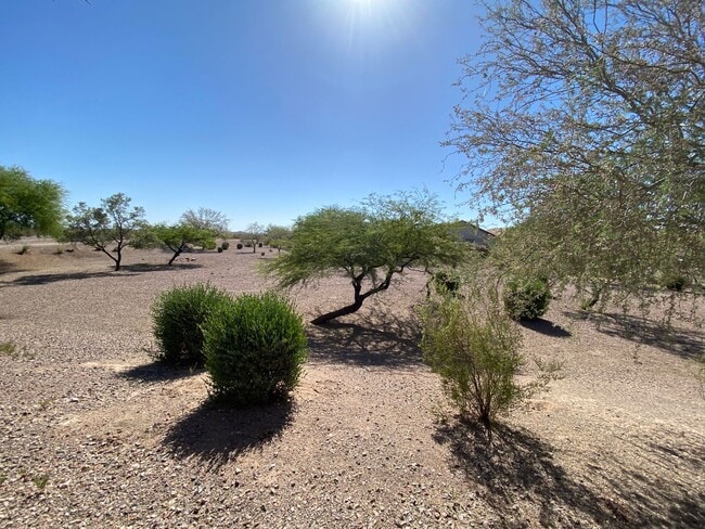 Building Photo - Anthem home coming soon!