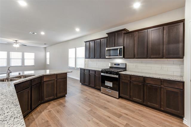 Foto del edificio - 7221 Headingham Wy