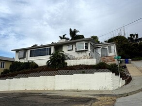 Building Photo - 1554 Guy St