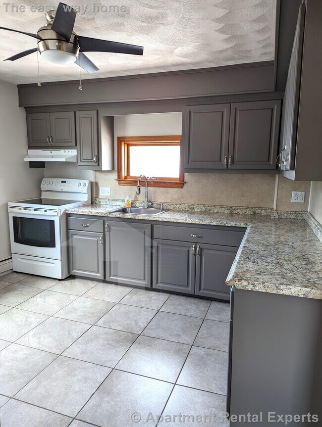 Building Photo - Malden Center 1 Bedroom - Parking - AC