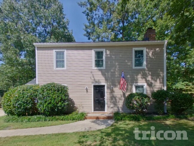 Foto del edificio - 5120 Blue Spruce Ln