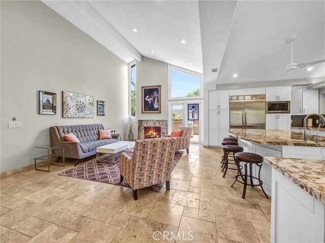 Building Photo - 5425 Brentwood Pl