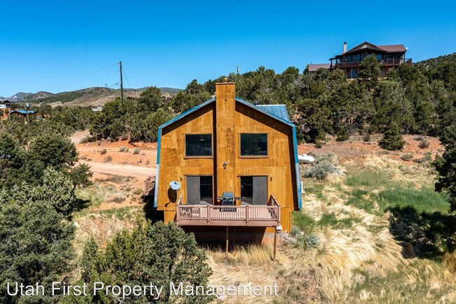 Foto del edificio - 2 br, 2 bath House - 122 E Pine View Dr
