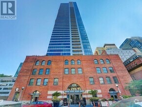 Building Photo - 5-1605 St Joseph St