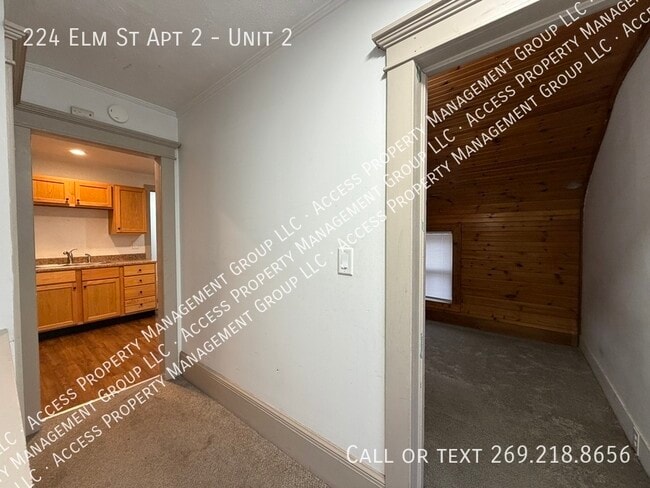 Foto del edificio - 224 Elm St