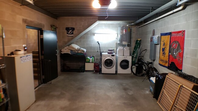 Foto del edificio - 2/2 Channelside Loft w/ Attached Garage