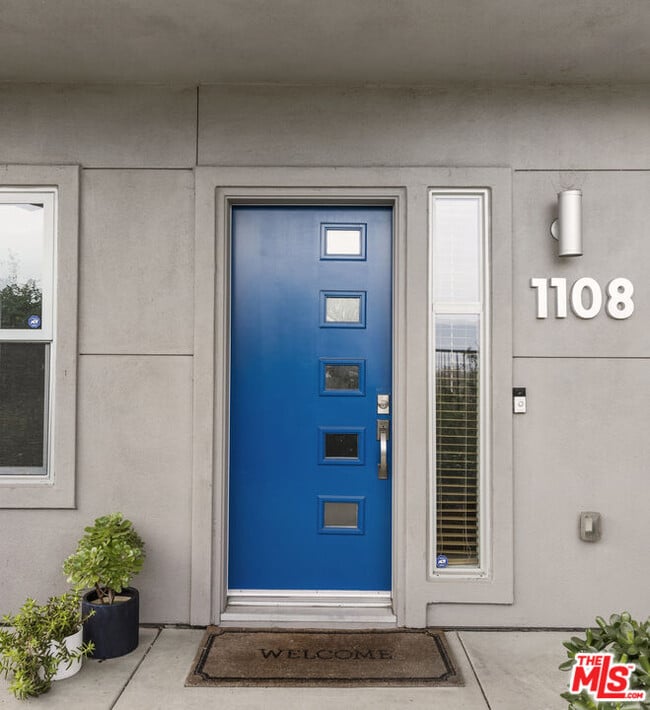 Foto del edificio - 2753 Waverly Dr