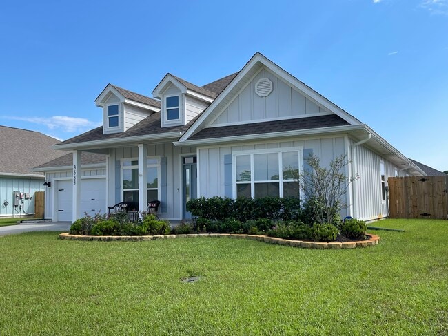 Building Photo - 3533 Sailfish Dr