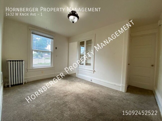 Foto del edificio - 1432 W Knox Ave