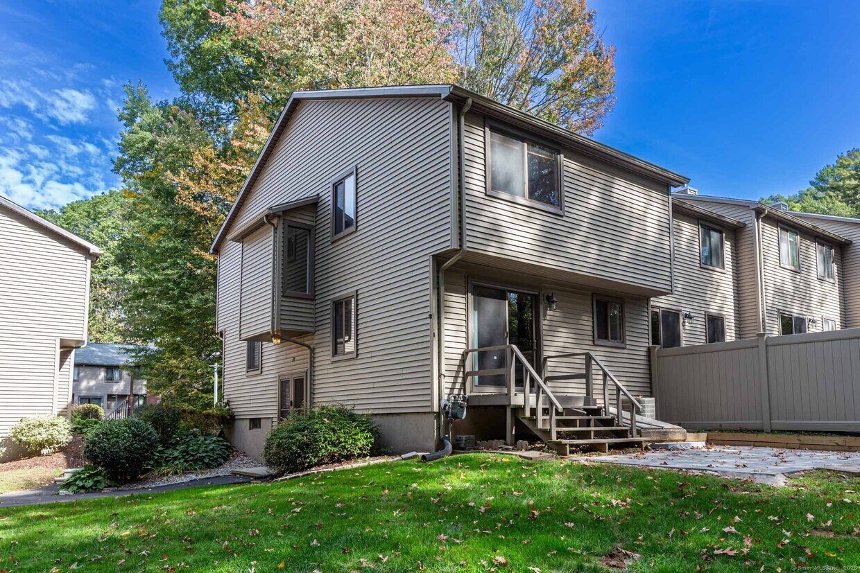 Foto principal - 38 Conestoga Way
