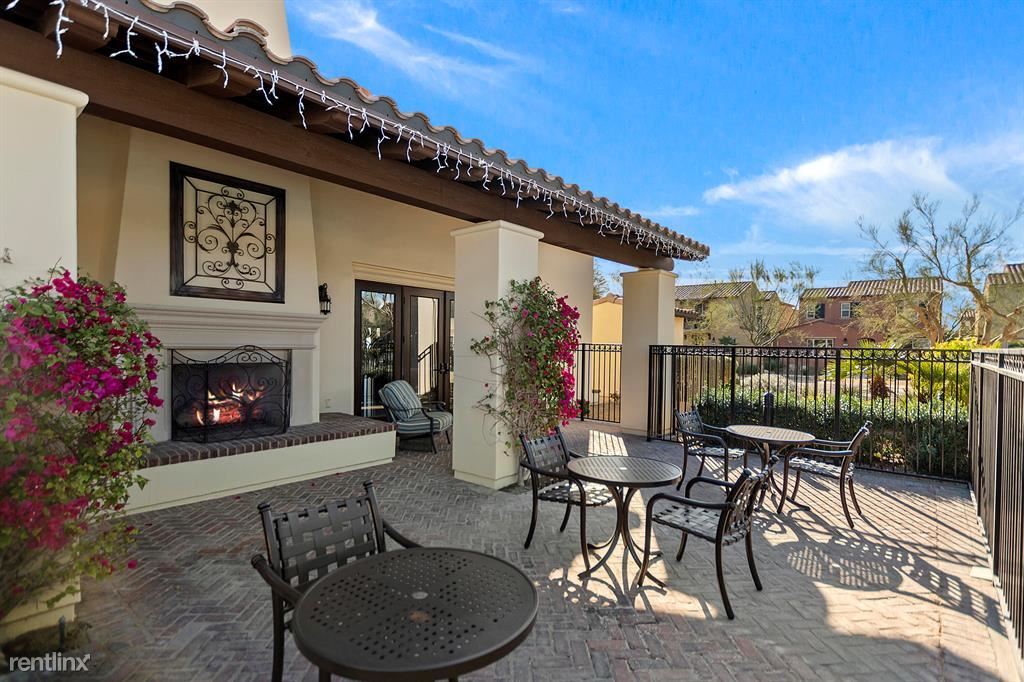 3 br, 2.5 bath Condo 475 Paseo del Corazon Condo for Rent in Palm