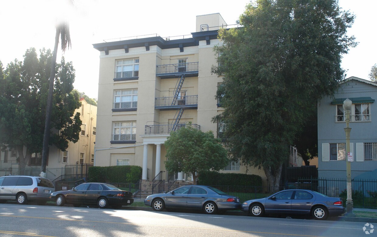Building Photo - Casa Rampart 11