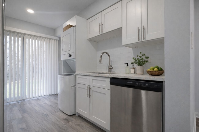 Foto del edificio - 224 E Rimini Ct