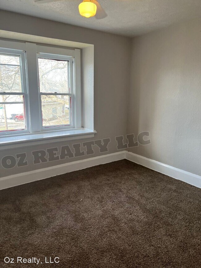 Building Photo - 3 br, 1 bath House - 755 Dearborn Ave