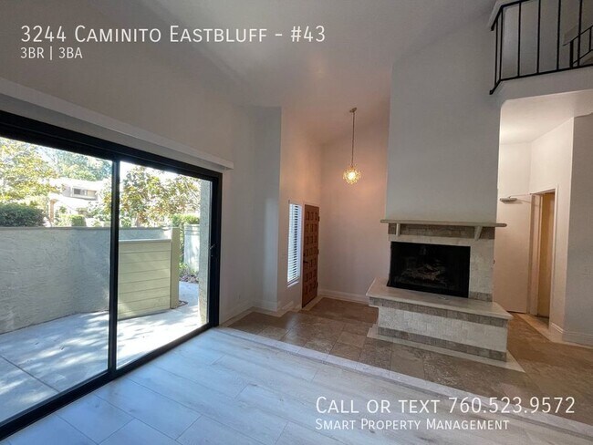 Foto del edificio - Great UTC/La Jolla Town home excellent loc...