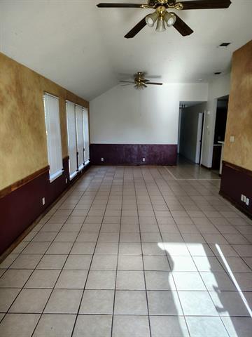 Foto del edificio - 218 King Ln