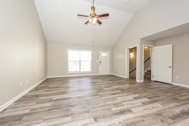 Building Photo - 2920 Bragg Ct
