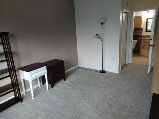 Building Photo - 5000 Culbreath Key Way