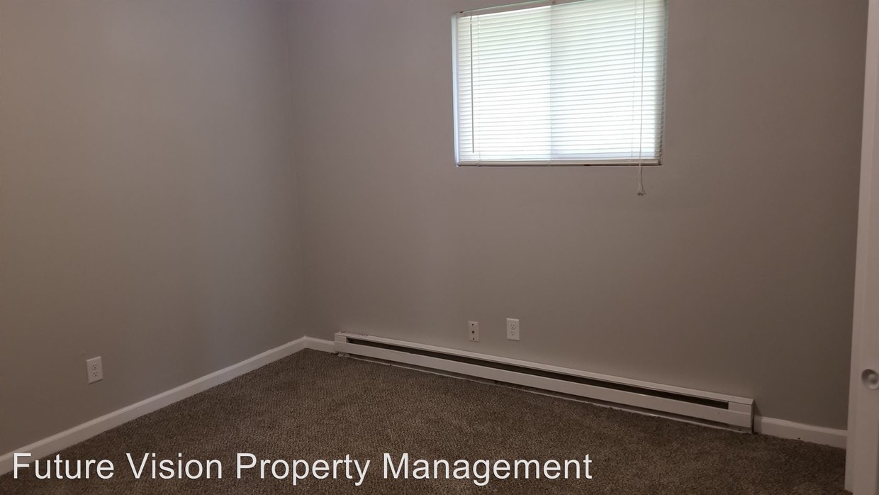 Building Photo - 24027 W Hazelcrest Dr
