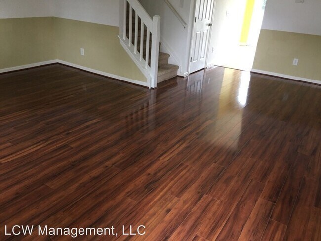Building Photo - 3 br, 2.5 bath House - 486 Saratoga Court