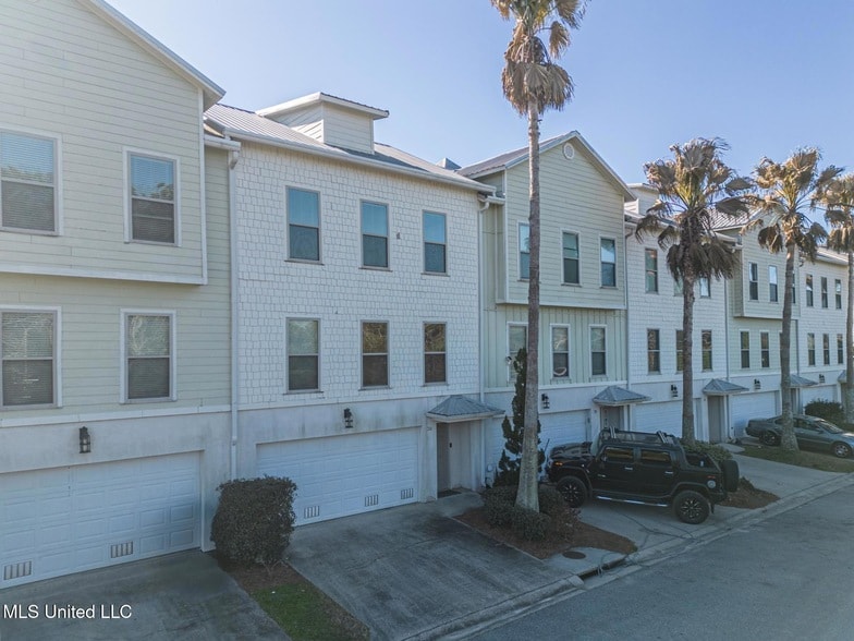 Photo - 1400 Mill Road Unit 30