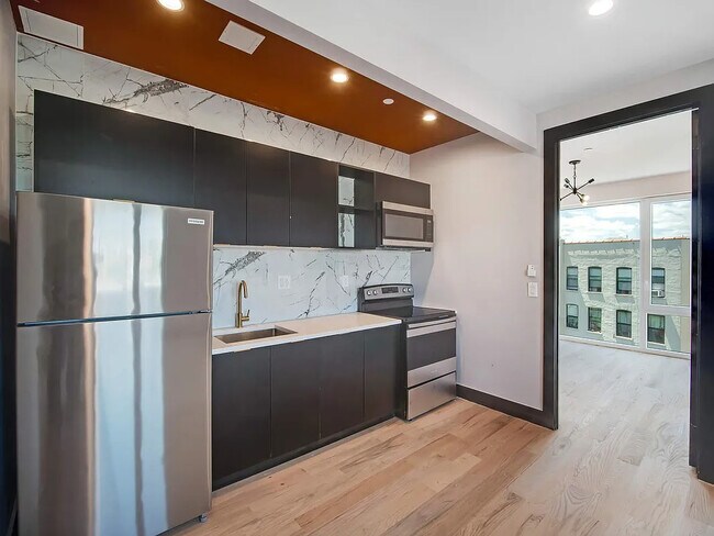Foto del edificio - 1323 Chisholm St
