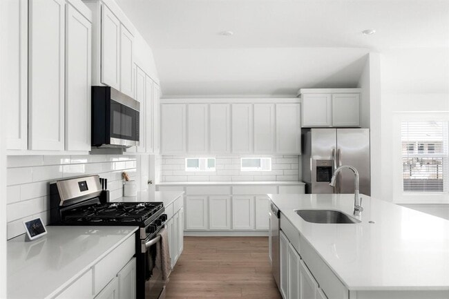 Foto del edificio - 4264 Hill House Ln