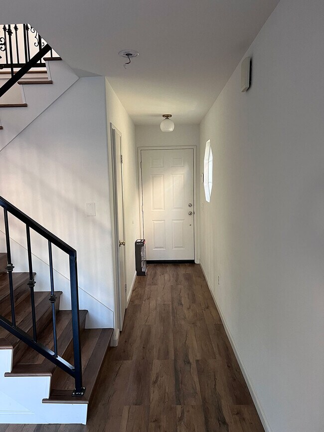 Building Photo - 14476 Arbor Ln