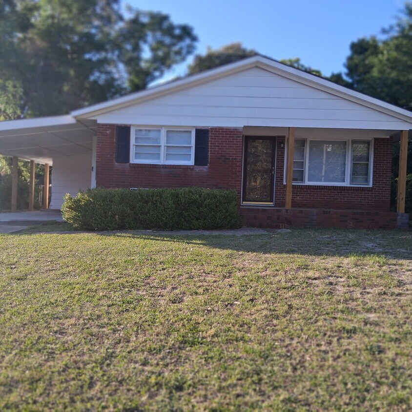 Primary Photo - 4324 Atlantic Ave