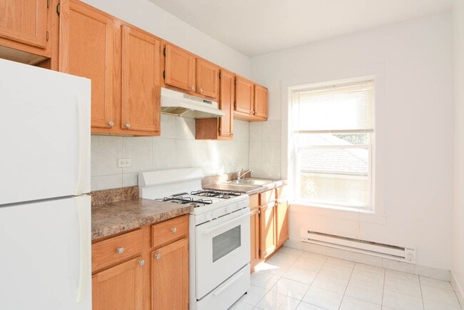 Building Photo - 2910 W George St