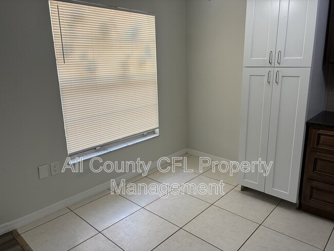 Building Photo - 3050 Autumn Ct