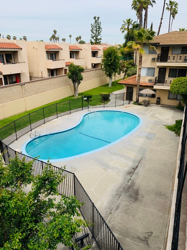 Foto principal - 2630 Lincoln W Ave