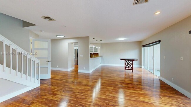 Foto del edificio - 11175 SW 17th Mnr