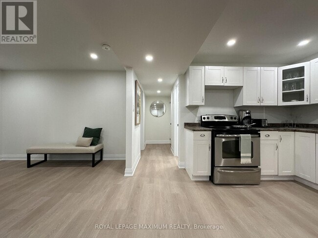 Building Photo - 209844 ON-26
