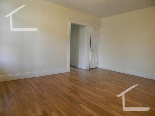 Foto del edificio - 34 Quint Ave