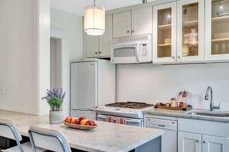 Building Photo - 21 Westbourne Ter