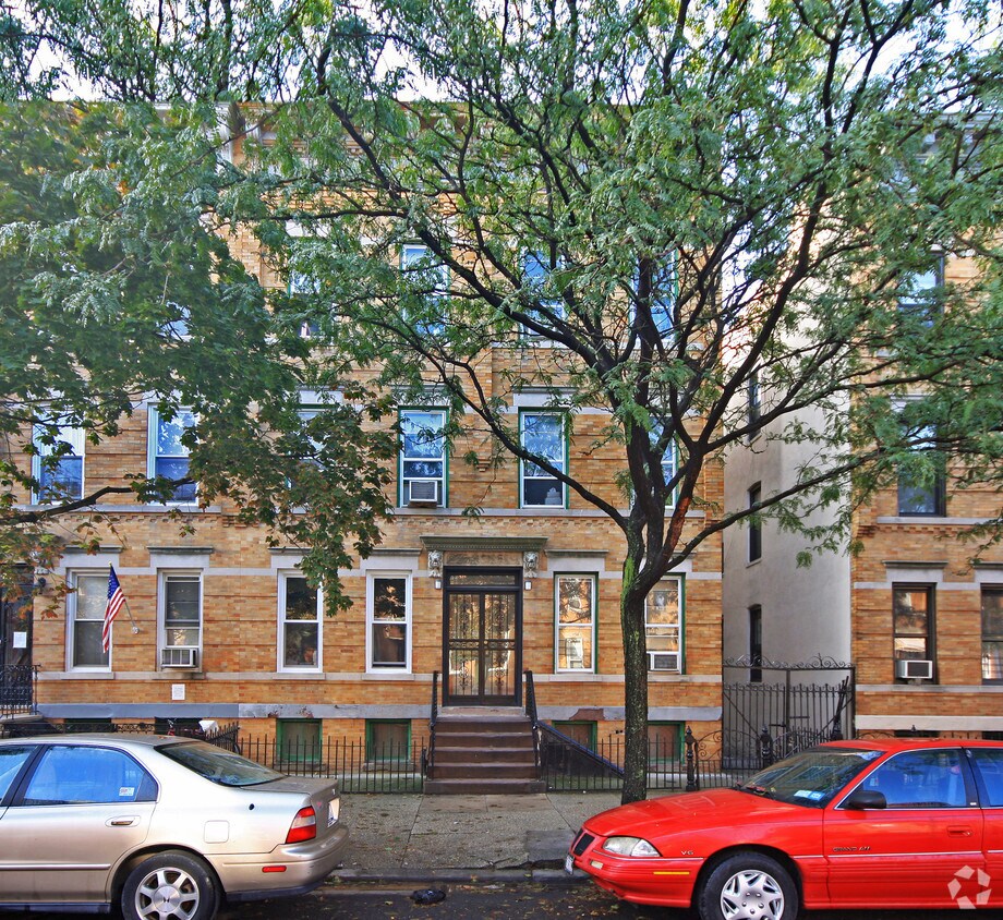 Primary Photo - 64-18 Madison St