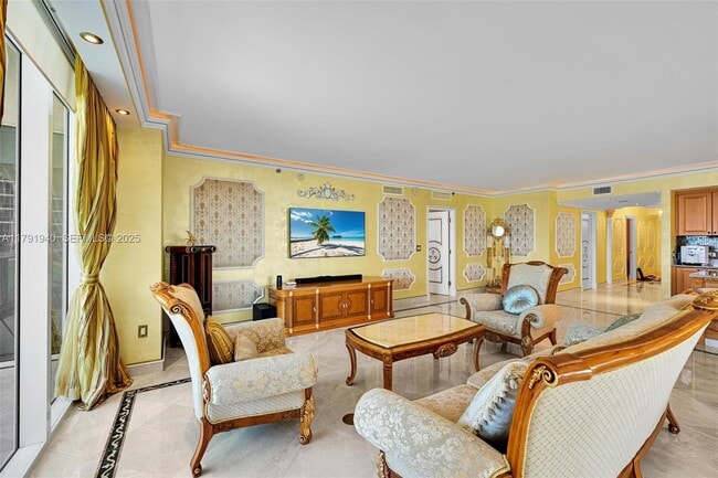 Building Photo - 1800 S Ocean Dr