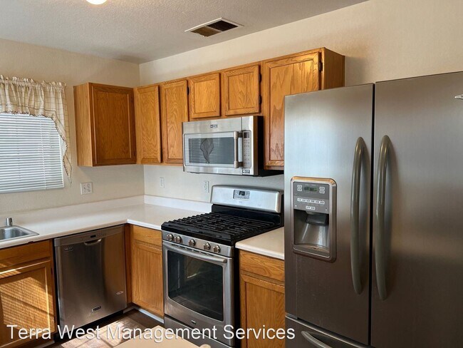 Building Photo - 3 br, 2 bath House - 3951 James Paul Ave.