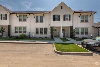 Building Photo - 9612 Sullivan Ln