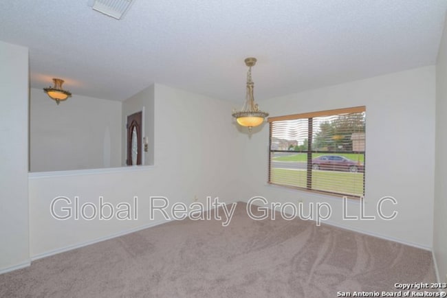 Photo - 9302 Bending Crest House