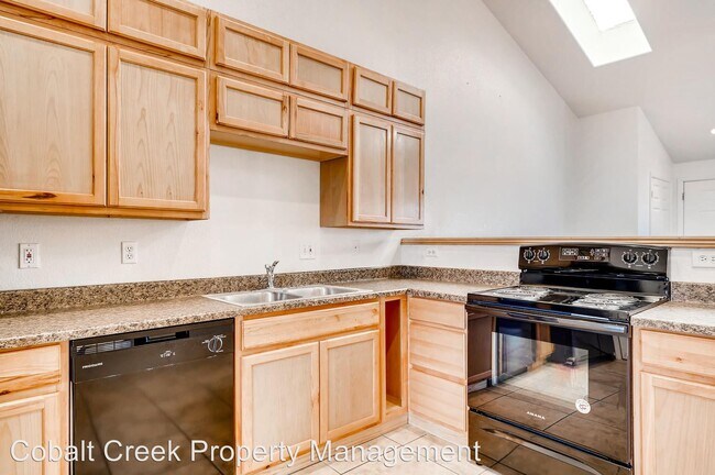 Foto del edificio - 17250 W Colfax Ave