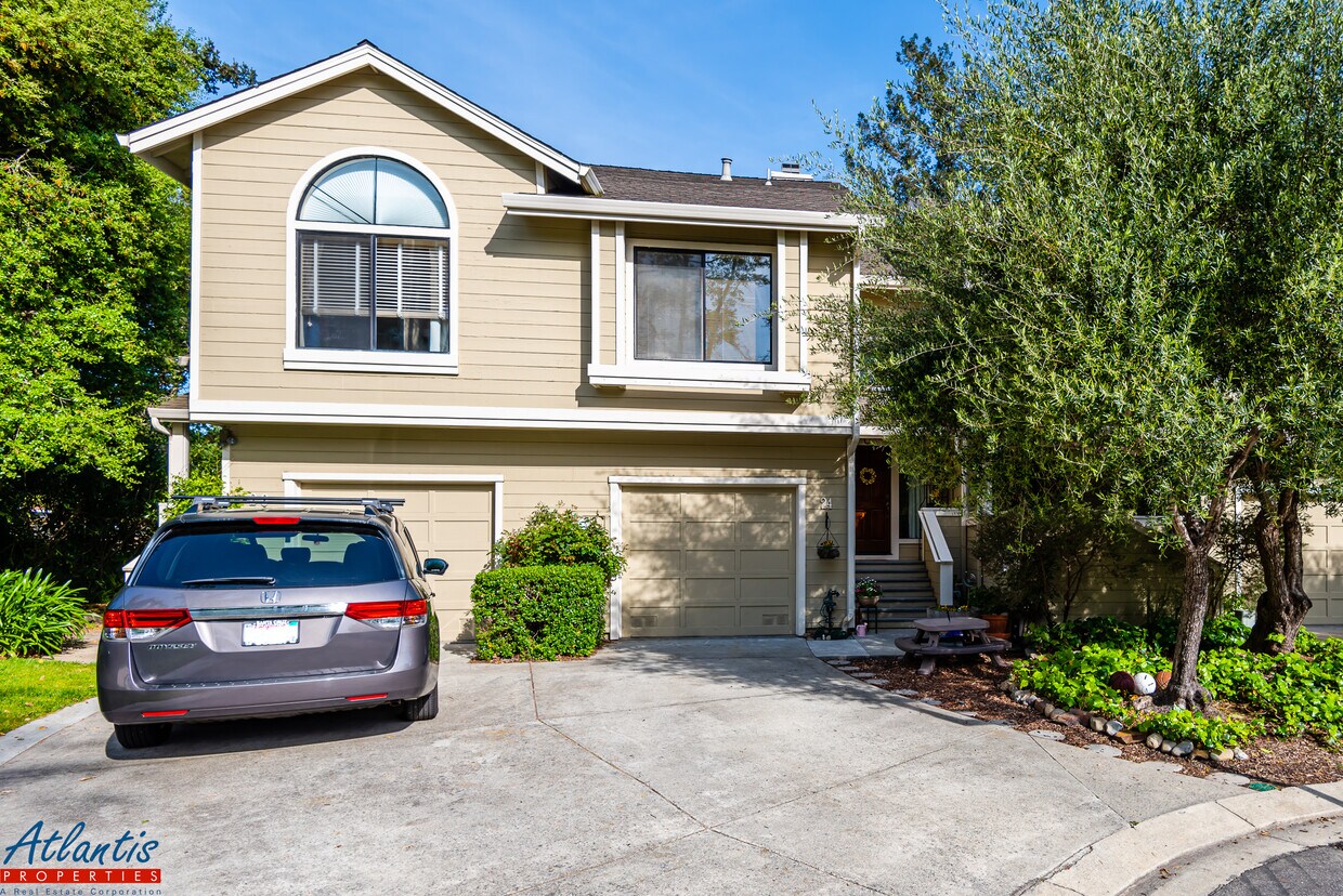 Foto principal - 26 Shadow Ct