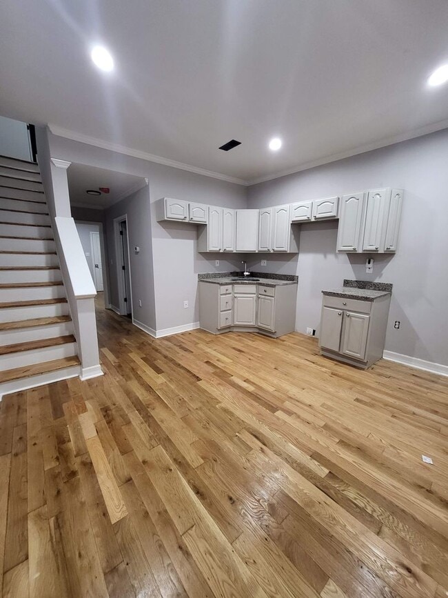 Photo - 3118 W Wilt St Apartment