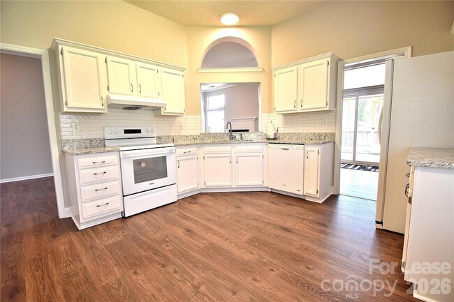 Foto del edificio - 9530 Errington Ln