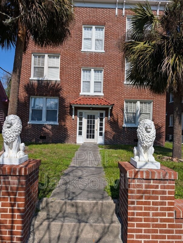 Building Photo - 2623 College St